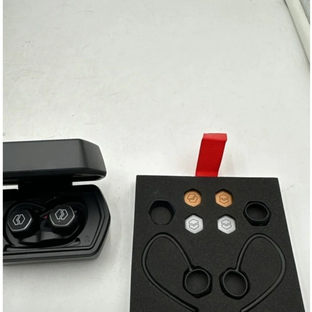 Moda Black Wireless Earbuds